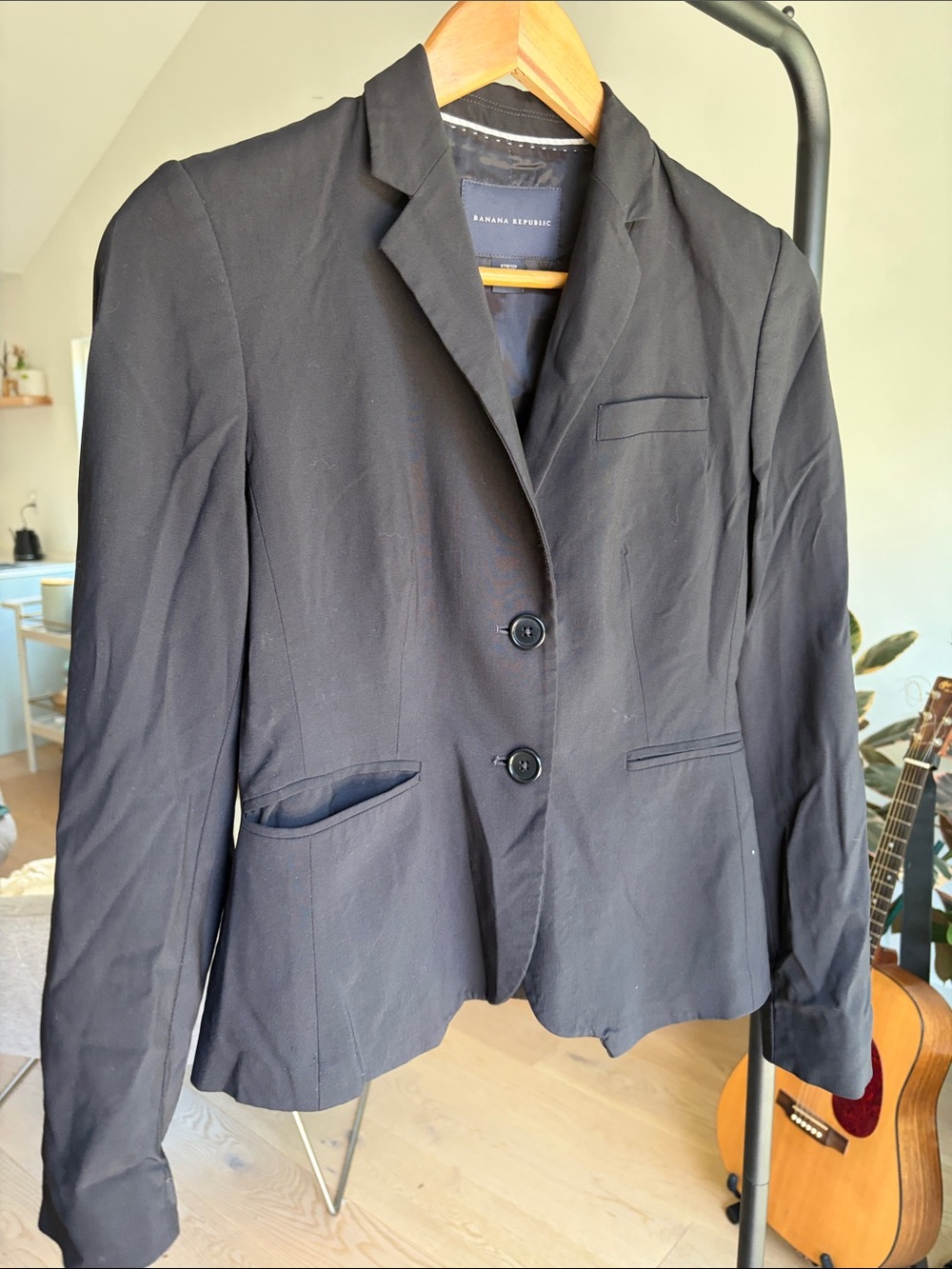 Banana Republic Black Blazer – Striped Interior & Loose Fit